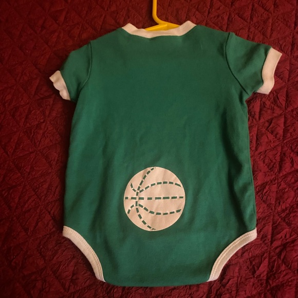 MSU Spartans baby onesie Michigan State 12 mos - Picture 3 of 5